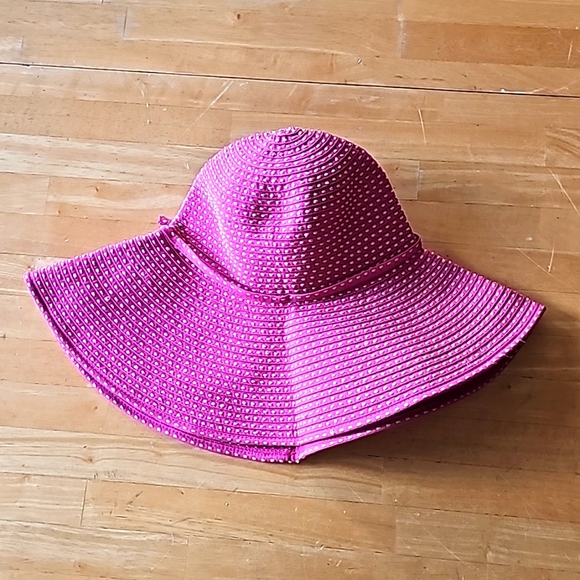 Women's Sun Hat - Picture 1 of 6